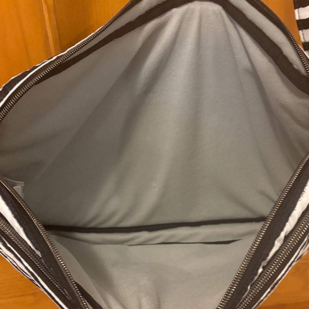 Lug Delta Laptop bag - Picture 3 of 6